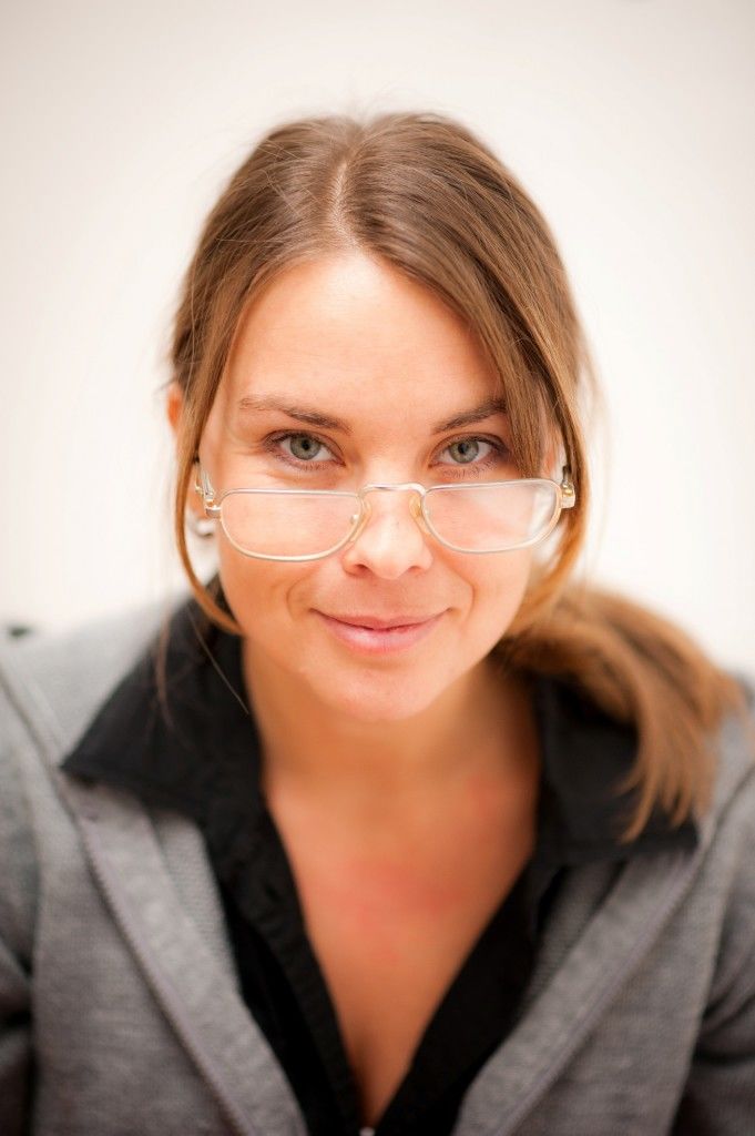 Líčení pod brýle