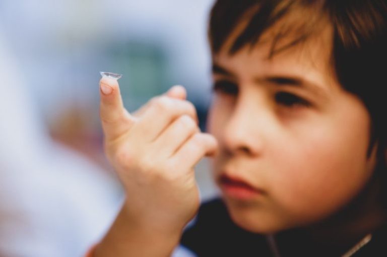 Děti a kontaktní čočky – je to vaše rozhodnutí